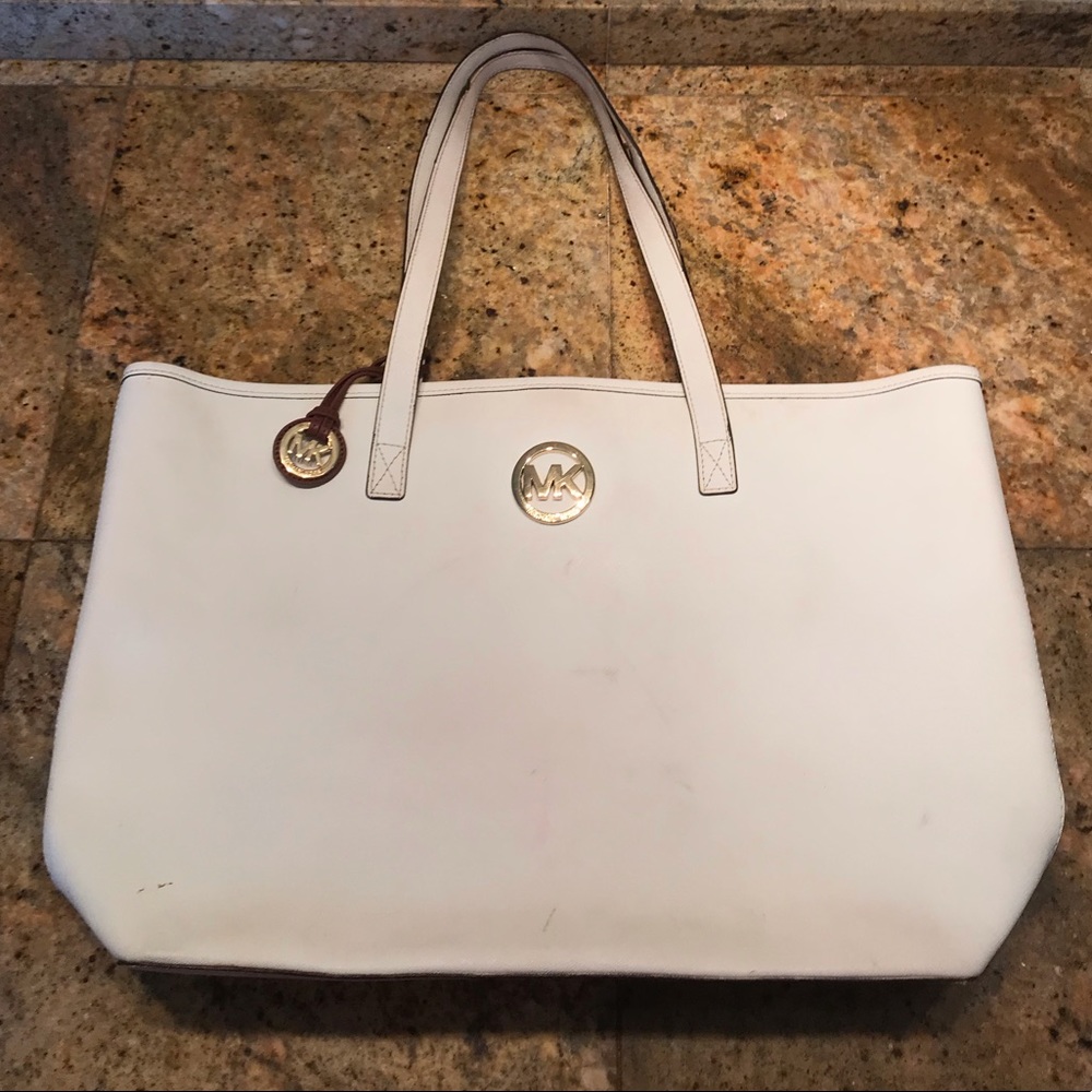 Michael Kors Leather Shoulder Bag